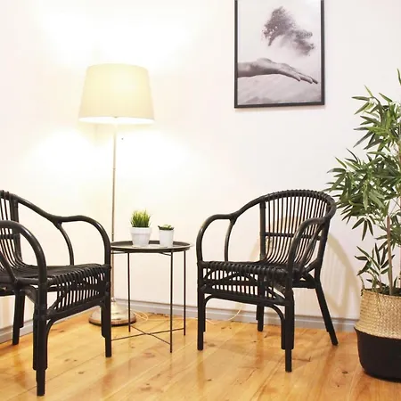 Apartment Your At Alfama's Heart Lisbon