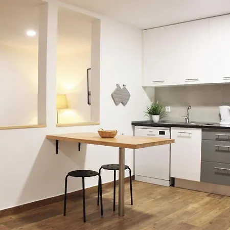 Your At Alfama's Heart Apartment Lisbon